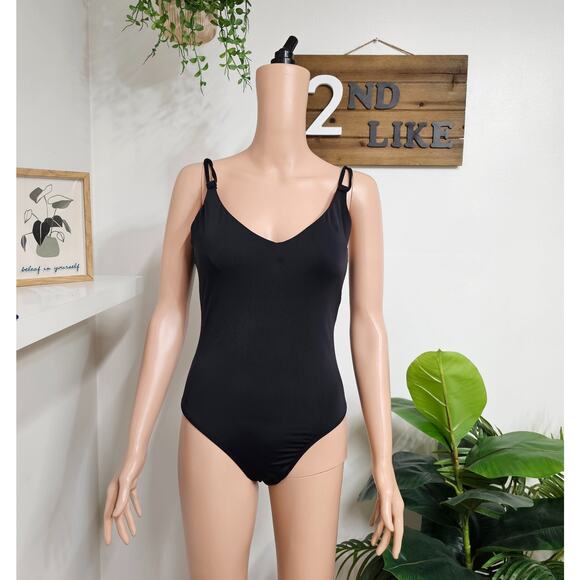 SUNSETS Swimsuit One Piece Size Small BLack - Picture 1 of 5
